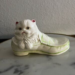 Vintage Kitty In A Loafer White Green Pink Bow Pink Eyes
